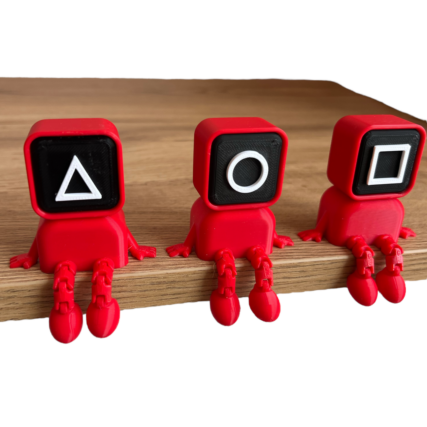 Squid Game 3D Baskı 3'lü Oturan Figür Seti - Koleksiyonluk Masa Süsü
