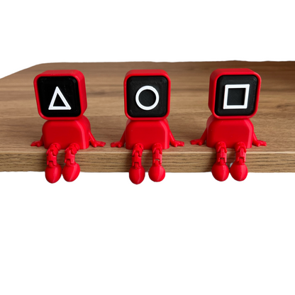 Squid Game 3D Baskı 3'lü Oturan Figür Seti - Koleksiyonluk Masa Süsü